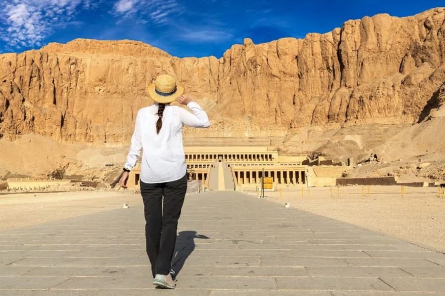 Full day tour to West and East Bank